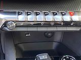 Peugeot 3008 (2017) 1.2 PT, Allure, AT, TZ - náhled 16
