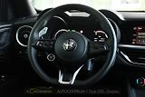 Alfa Romeo Stelvio 2,2 D 16V 210k Veloce AT8-Q4 - náhled 27