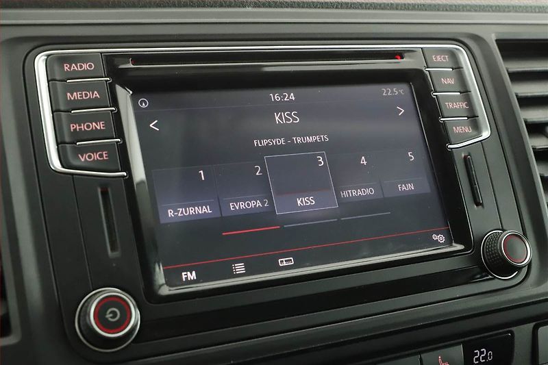 Volkswagen Caravelle (2017) Comfortline 2.0 TDI - fotka 9 z 17