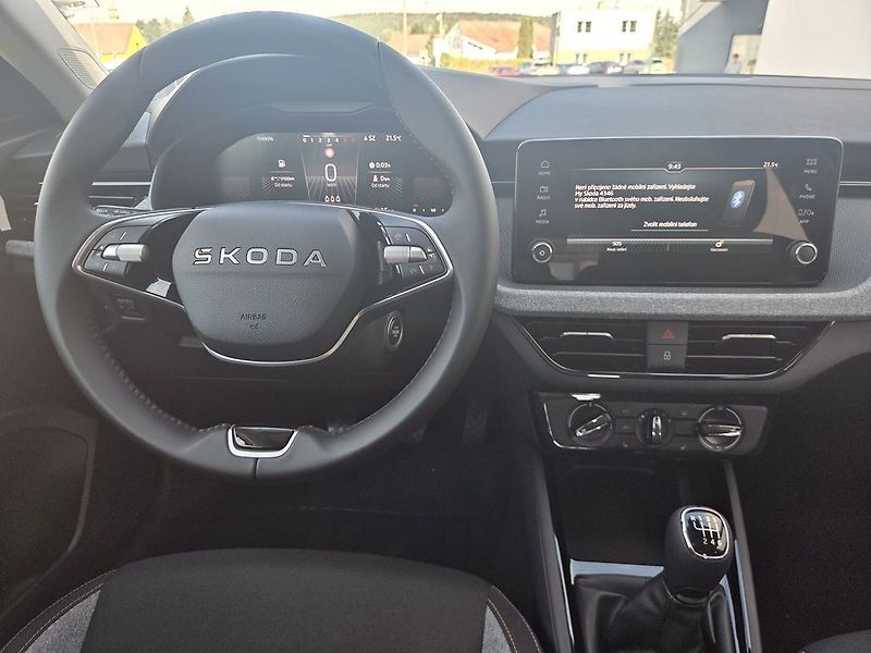Škoda Scala Classic 1,5TSI 110kW - fotka 10 z 14