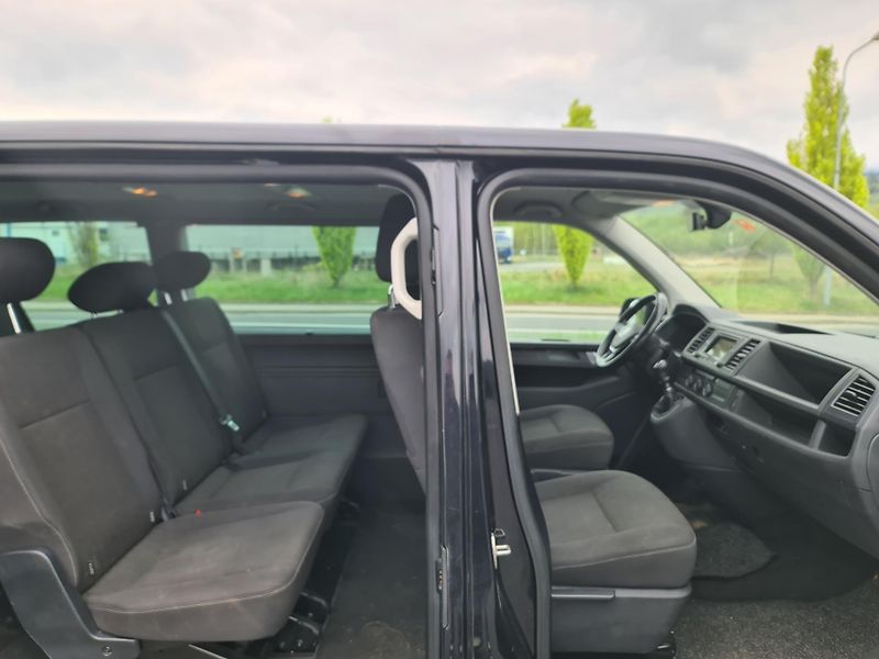 Volkswagen Transporter (2016)  CARAVELLE T6 2.0 TDi 110-KW K - fotka 12 z 37