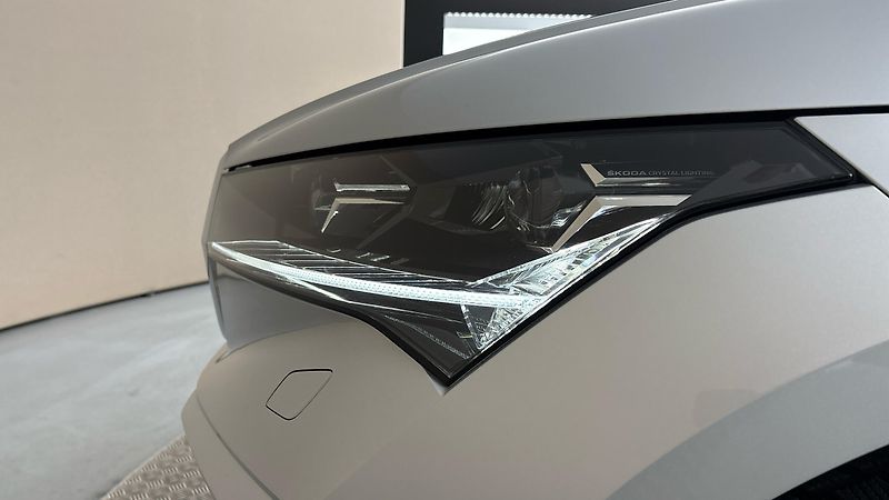Škoda Enyaq 82 kWh AUT 80x Clever - fotka 18 z 32