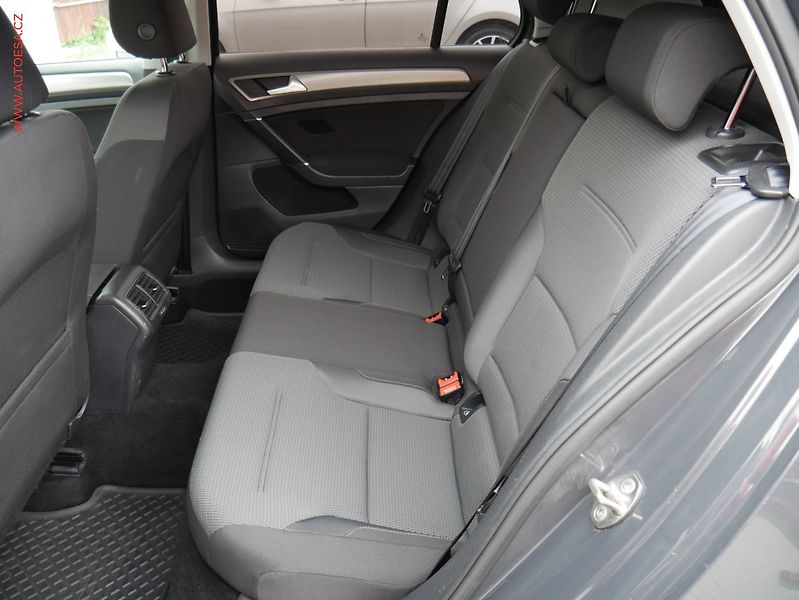 Volkswagen Golf (2014) 1.2TSi, Comfortline - fotka 10 z 16