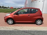 Peugeot 107 1.0 i 50 kW 1.Majitel - náhled 8