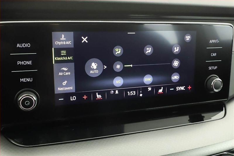 Škoda Octavia (2023) Ambition 2.0 TDI, ČR,1.maj - fotka 12 z 15