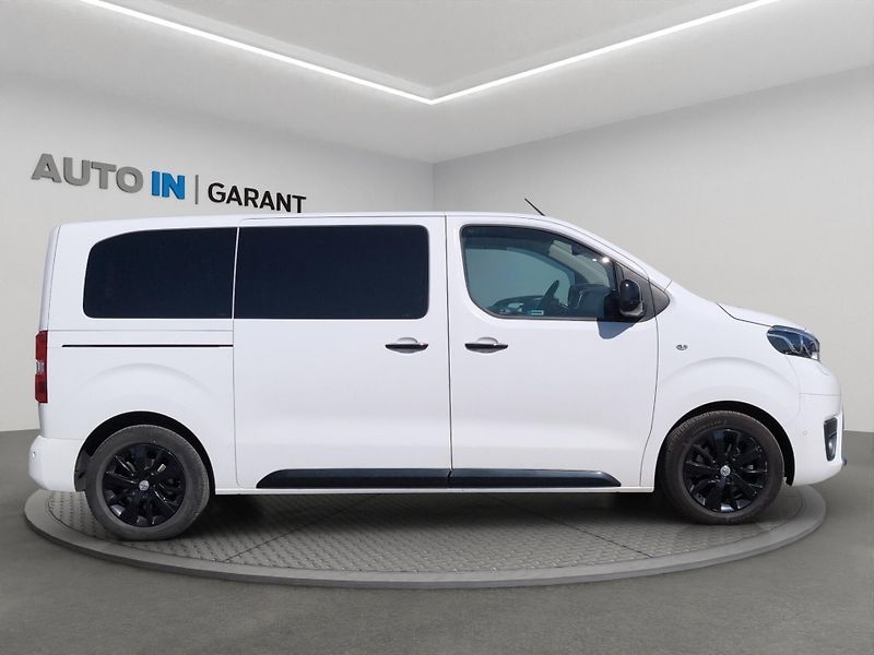 Toyota ProAce Verso (2022) L1 SELECTION 2.0 D-4D 130kW, Č - fotka 4 z 30