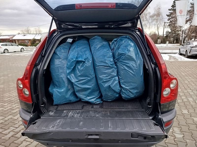 Volvo XC90 - fotka 6 z 28