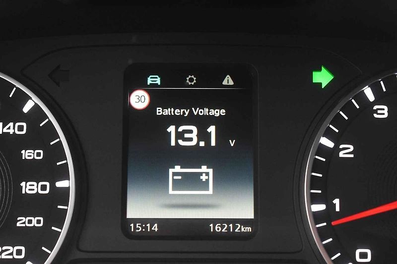 Auto jsem testoval převážně v typicky zimních podmínkách