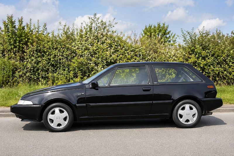 Volvo 480 (1988) kupé z roku 1988, garážované - fotka 1 z 10