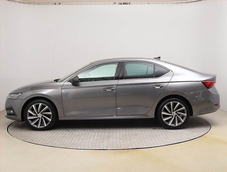 Škoda Octavia (2022) Style 1.5 TSI - fotka 3 z 17
