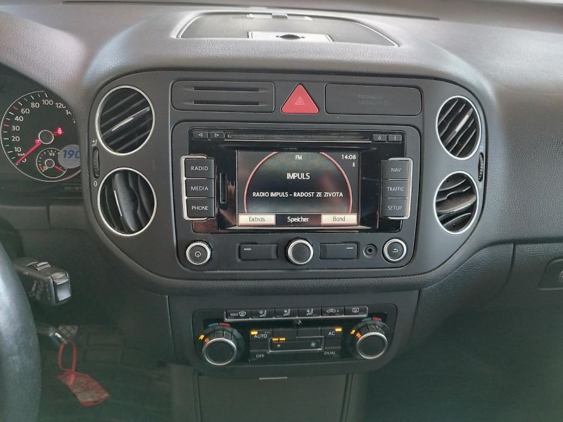 Volkswagen Golf Plus (2010) 1,6TDI,77KW,AUT.KLIMA,ALU KOLA - fotka 21 z 25