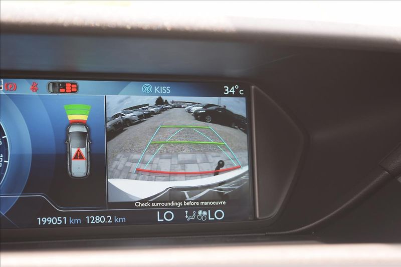 Citroën C4 Picasso 2,0 HDI 110KW AUTOMAT 7MÍST - fotka 41 z 48