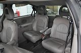 Chrysler Grand Voyager 3.3i 128kW Automat LIMITED - náhled 9