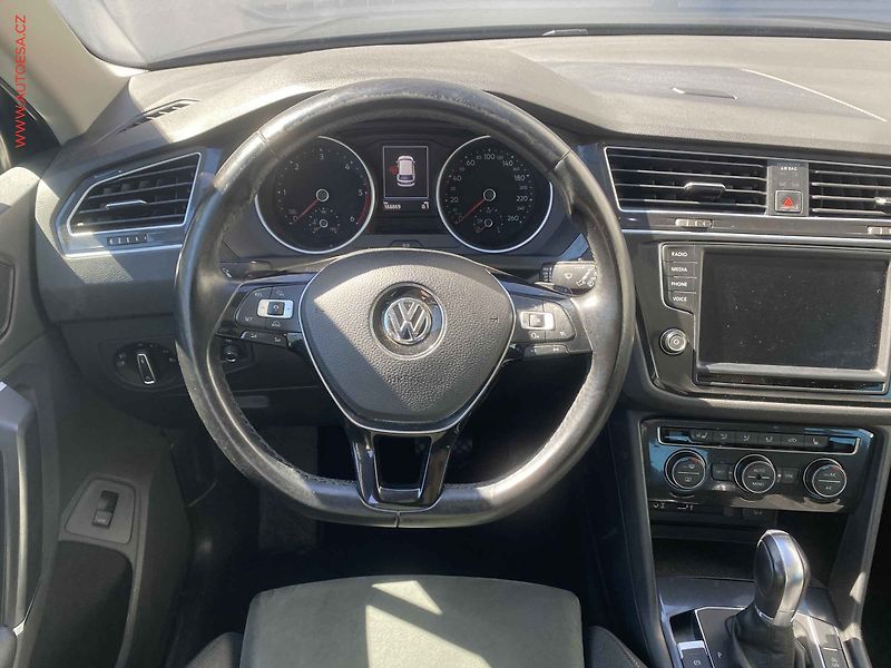 Volkswagen Tiguan (2016) 2.0 TDi 4X4, Highline, DSG - fotka 11 z 20
