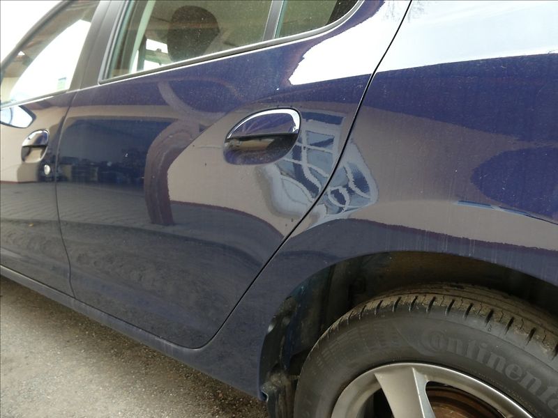 Dacia Logan 1,0 SCe Arctica, KLIMA, ČR - fotka 15 z 35