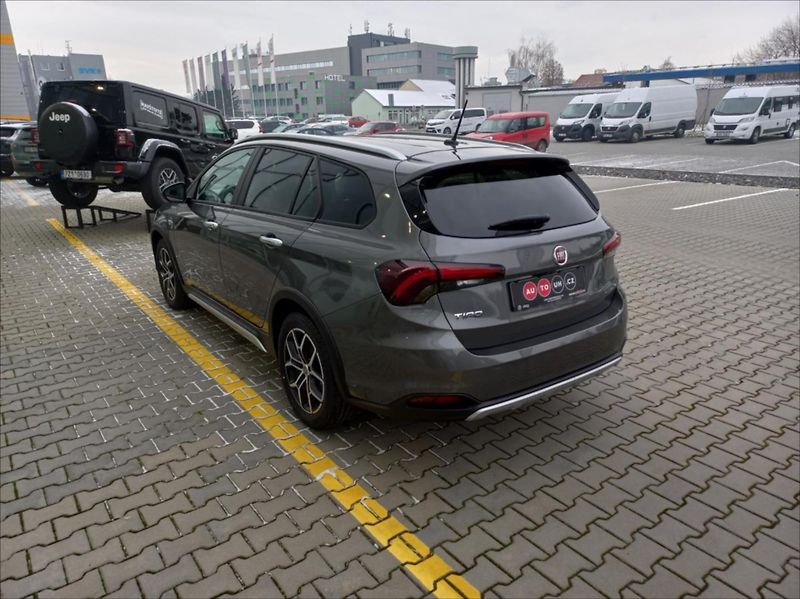 Fiat Tipo 1,0 FireFly 100k  SW Cross Hig - fotka 5 z 14