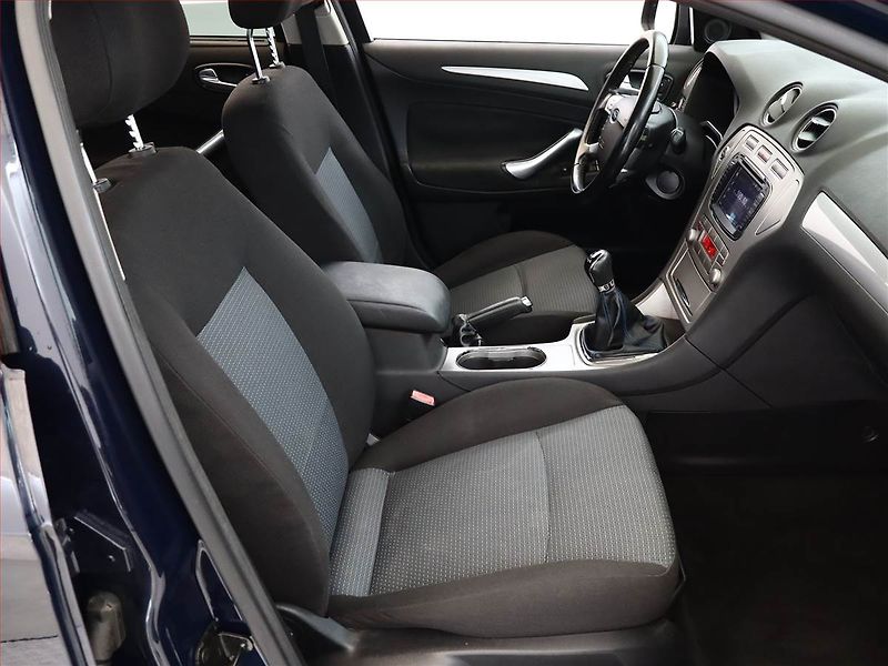 Ford Mondeo (2007) 1.8 TDCi, nová STK, Tažné - fotka 7 z 15