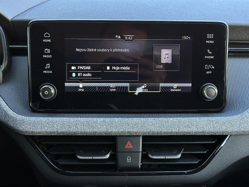 Škoda Kamiq 1.5TSi 150PS LED V.Cockpit Cli - fotka 25 z 42