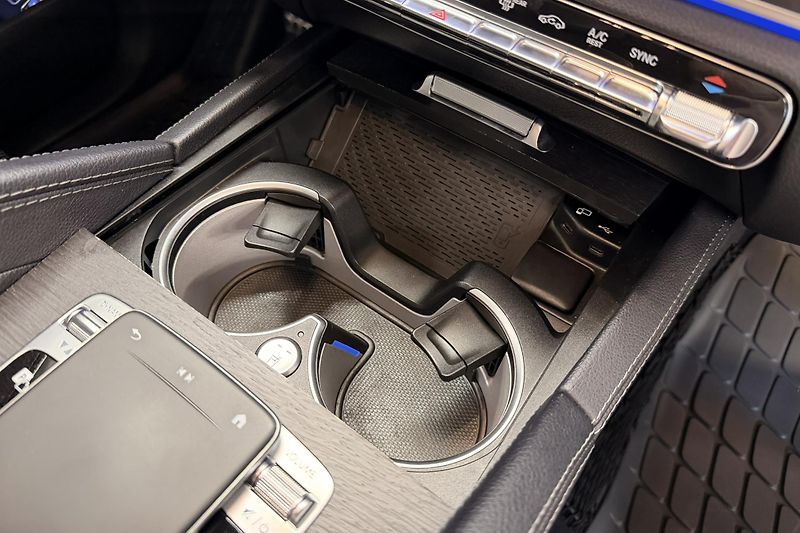 Mercedes-Benz GLS (2019) GLS 400d 4Matic AMG Line - fotka 44 z 111