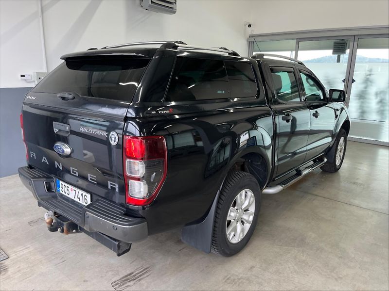 Ford Ranger 3,2 TDCI 147kW Aut. Wildtrak - fotka 12 z 17