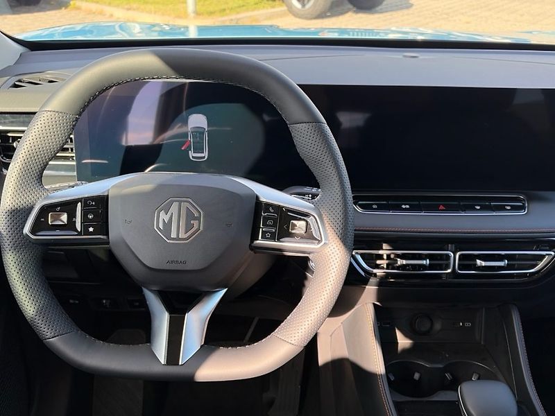 MG HS (2026) 1,5 TGI PHEV Emotion - fotka 11 z 20