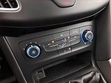 Ford Focus (2016) 1.0 EcoBoost - náhled 15