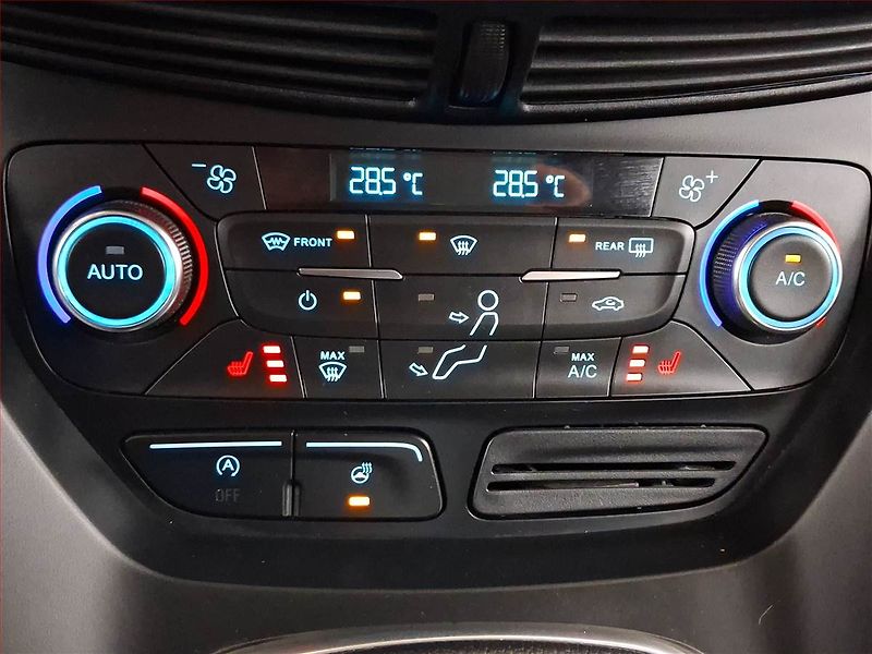 Ford Kuga (2019) 1.5 EcoBoost, ČR,1.maj - fotka 18 z 21