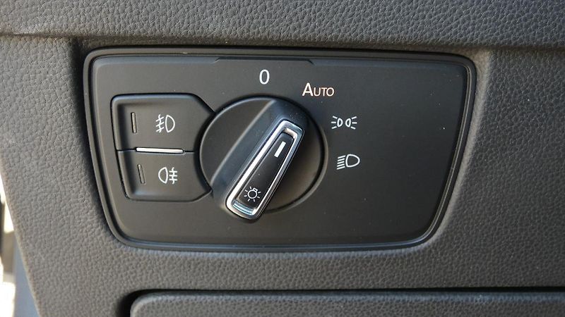 Volkswagen Passat 2.0 TDI 147kW BMT 4MOT DSG Ele - fotka 10 z 24