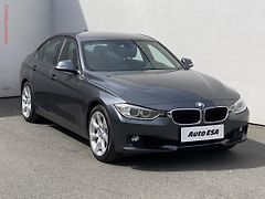 BMW Řada 3 (2013) 3.0i 335i, AT, navi, bixen - fotografie inzerátu