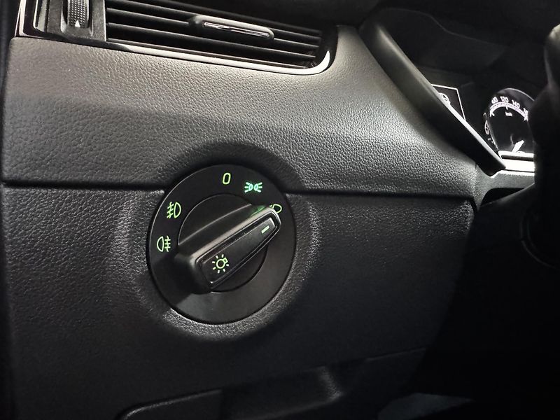 Škoda Octavia (2018) 1.0 TSI 85 KW - CZ - fotka 16 z 22