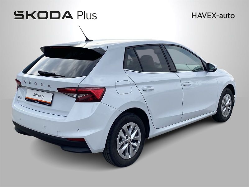 Škoda Fabia (2024) 1.0 TSI Top Selection - fotka 2 z 31
