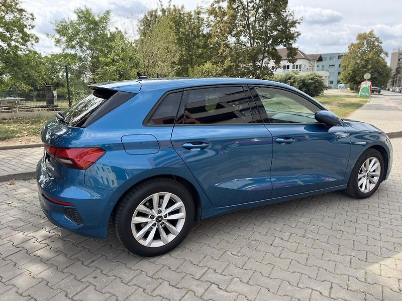 Audi A3 35TFSi WEBASTO 1 maj. ČR DPH! - fotka 8 z 31