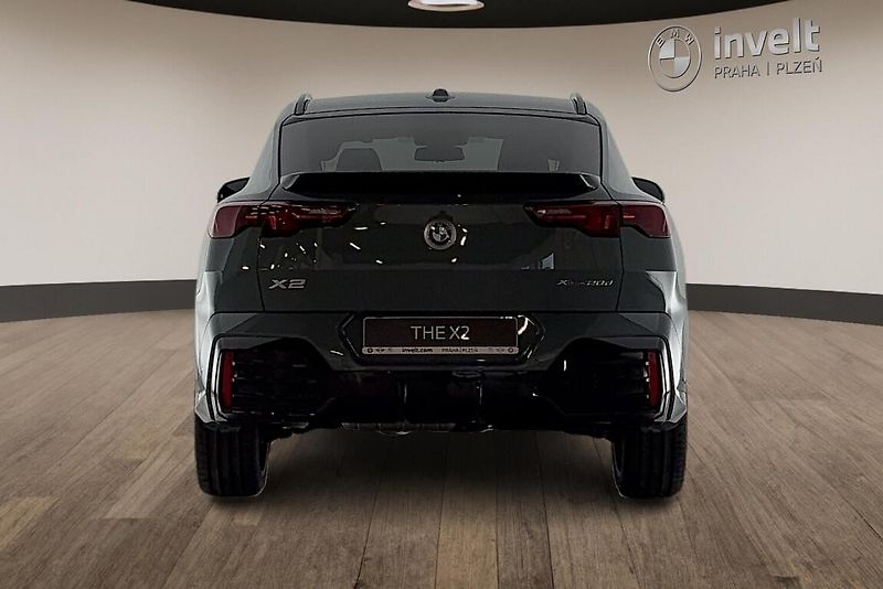 BMW X2 xDrive20d - fotka 4 z 14