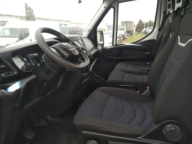 Iveco Daily 35S160  3,0l celo - fotka 5 z 9
