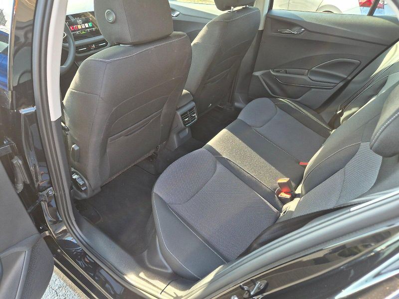 Škoda Fabia (2025) Selection 1.0 TSI 70 kW - fotka 16 z 28