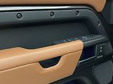 Land Rover Defender (2026) OCTA P635 AWD AUT - náhled 50