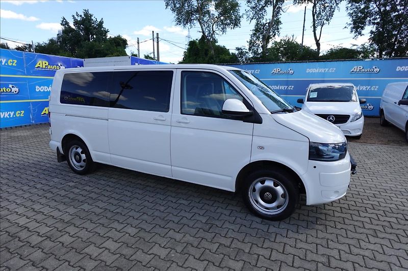Volkswagen Caravelle 2,0 TDi  L2H1 8MÍST KLIMA - fotka 6 z 37