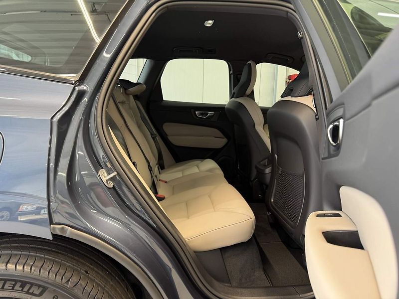 Volvo XC60 (2026) B5 2.0L 250+14 HP AT8 FWD PLUS - fotka 22 z 26