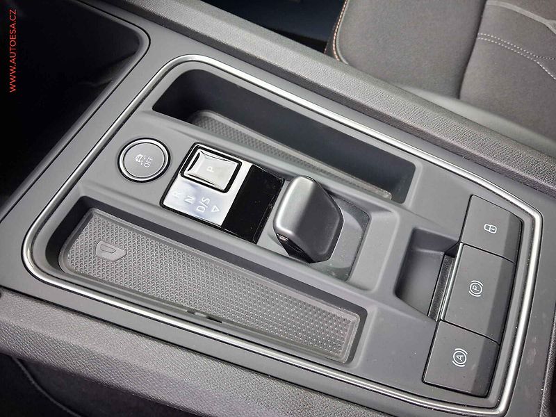 Cupra Formentor (2022) 2.0 TSi 4DRIVE, AT, LED, TZ - fotka 19 z 20