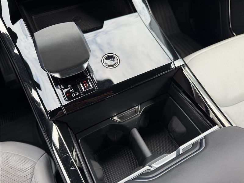 Land Rover Range Rover Sport 3,0 D350 Autobiography ČR DPH - fotka 36 z 53