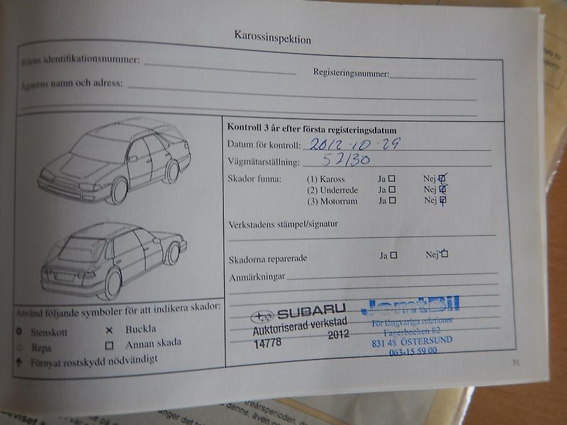 Subaru Outback 2.0 D 110 KW - fotka 12 z 15