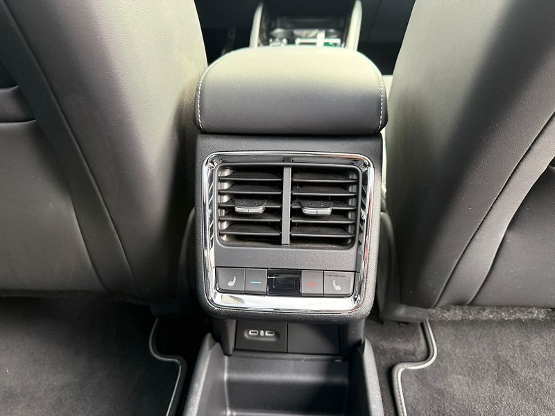 Škoda Enyaq Coupe SportLine 85 210kw SoH: - fotka 25 z 28