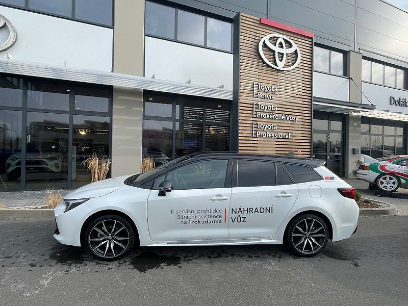 Toyota Corolla 2.0 Hybrid GR SPORT - fotka 3 z 28