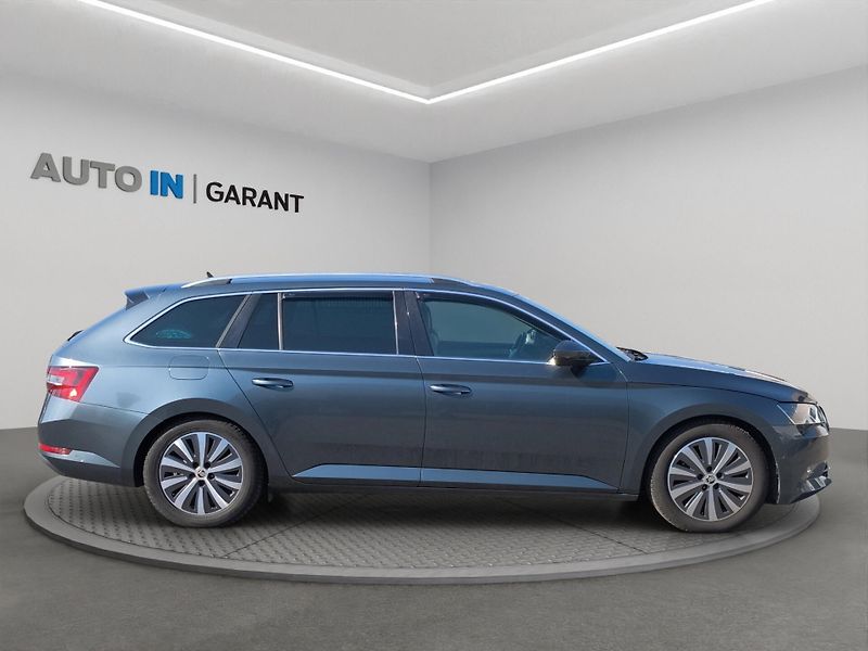 Škoda Superb (2017) Style GreenLine 1.6 TDi 88kW, - fotka 4 z 30
