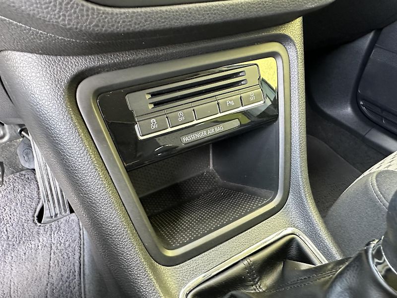 Volkswagen Sharan (2011) 2.0TDI/103kW * 5.Míst * TZ  - fotka 12 z 30