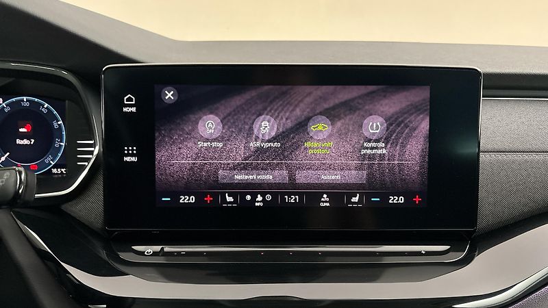 Škoda Octavia 2.0 TDI DSG Style - fotka 27 z 29