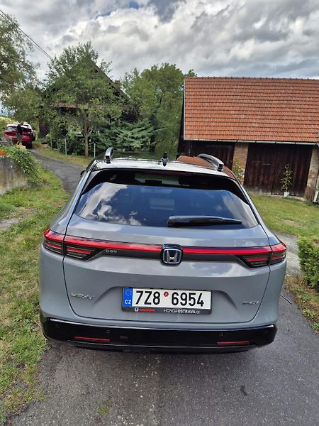 Honda HR-V (2025) 1.5 e:HEV Advance Style  - fotka 7 z 18