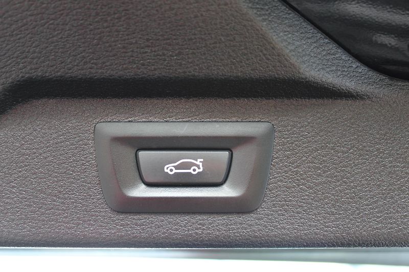 BMW X5 xDrive30d - fotka 29 z 30
