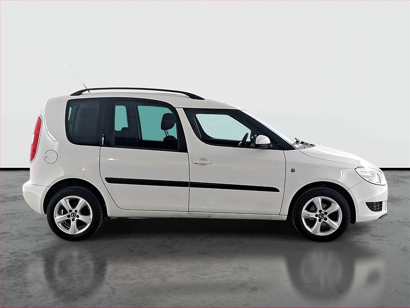 Škoda Roomster (2011) 1.2 12V, Tempomat - fotka 6 z 18