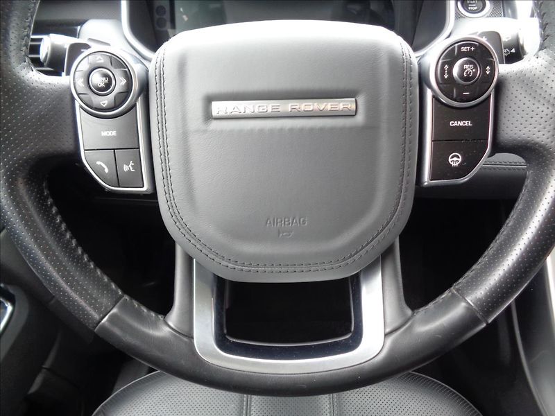 Land Rover Range Rover Sport 4,4 SDV8 Autobiography - fotka 41 z 59